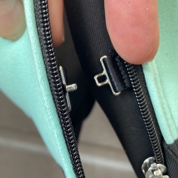 VXS Sport Victoria’s Secret Sports Bra - Picture 4 of 6